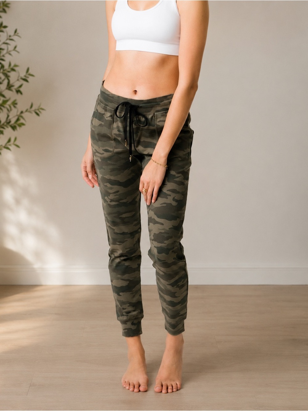 Women's Camo Jogger Pants - Olive Green, Medium 8-10